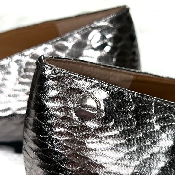 Calvin Klein Flats GAILIA Pointed Toe Shoes Faux Snakeskin Y2K Metallic Silver 9 - Picture 8 of 17